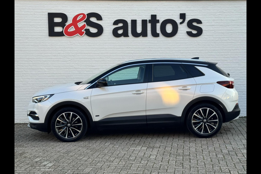 Opel Grandland X 1.6 Turbo Hybrid4 Ultimate AWD Climate Cruise Stoelverwarming/-ventilatie Navi Sensoren+camera Apple / Android