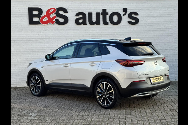 Opel Grandland X 1.6 Turbo Hybrid4 Ultimate AWD Climate Cruise Stoelverwarming/-ventilatie Navi Sensoren+camera Apple / Android