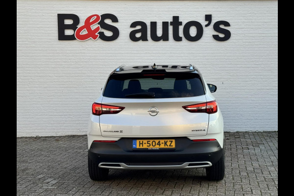 Opel Grandland X 1.6 Turbo Hybrid4 Ultimate AWD Climate Cruise Stoelverwarming/-ventilatie Navi Sensoren+camera Apple / Android