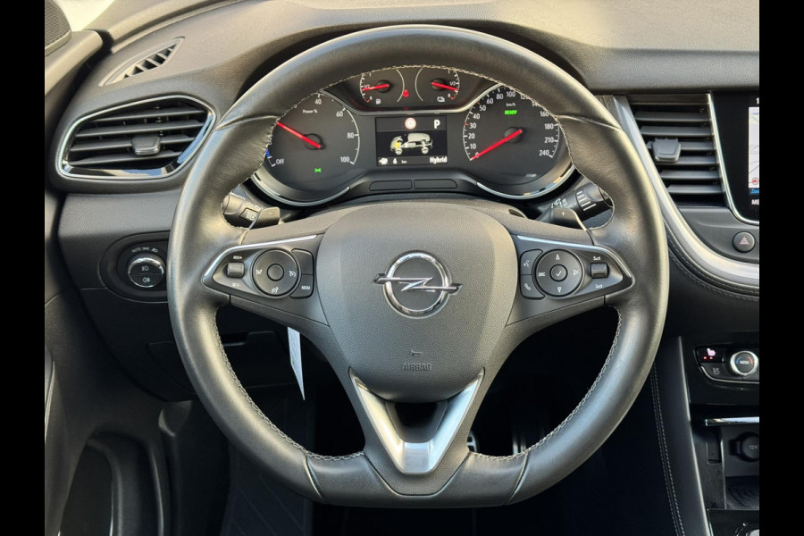 Opel Grandland X 1.6 Turbo Hybrid4 Ultimate AWD Climate Cruise Stoelverwarming/-ventilatie Navi Sensoren+camera Apple / Android