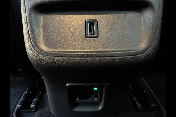 Opel Grandland X 1.6 Turbo Hybrid4 Ultimate AWD Climate Cruise Stoelverwarming/-ventilatie Navi Sensoren+camera Apple / Android