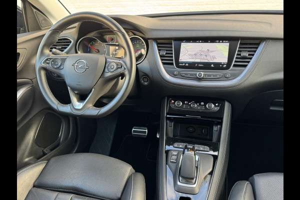 Opel Grandland X 1.6 Turbo Hybrid4 Ultimate AWD Climate Cruise Stoelverwarming/-ventilatie Navi Sensoren+camera Apple / Android