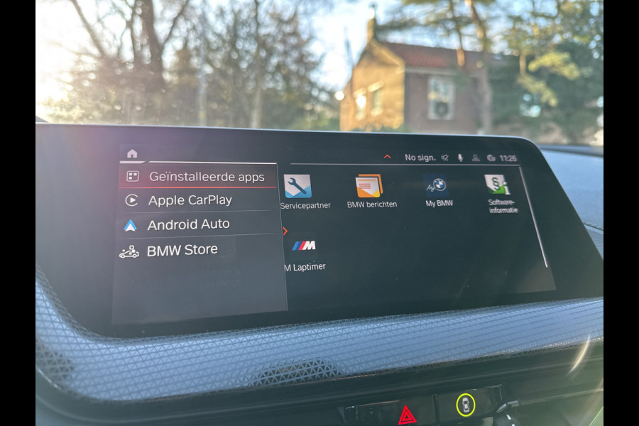 BMW 1-serie 118IA 140PK AUT. HIGH EXECUTIVE SPORT PANORAMADAK/CAMERA/LEDER