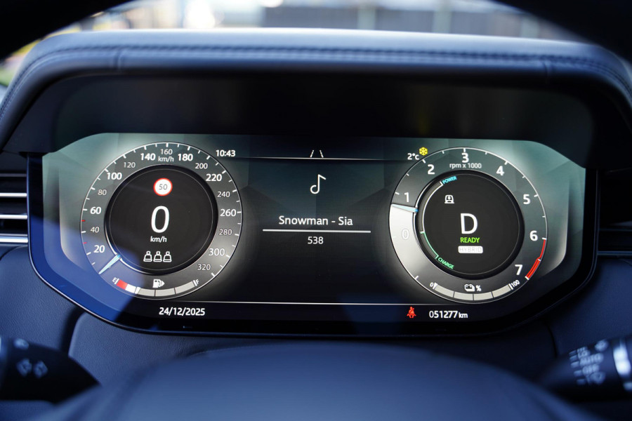 Land Rover Range Rover P 550 E Autobiography