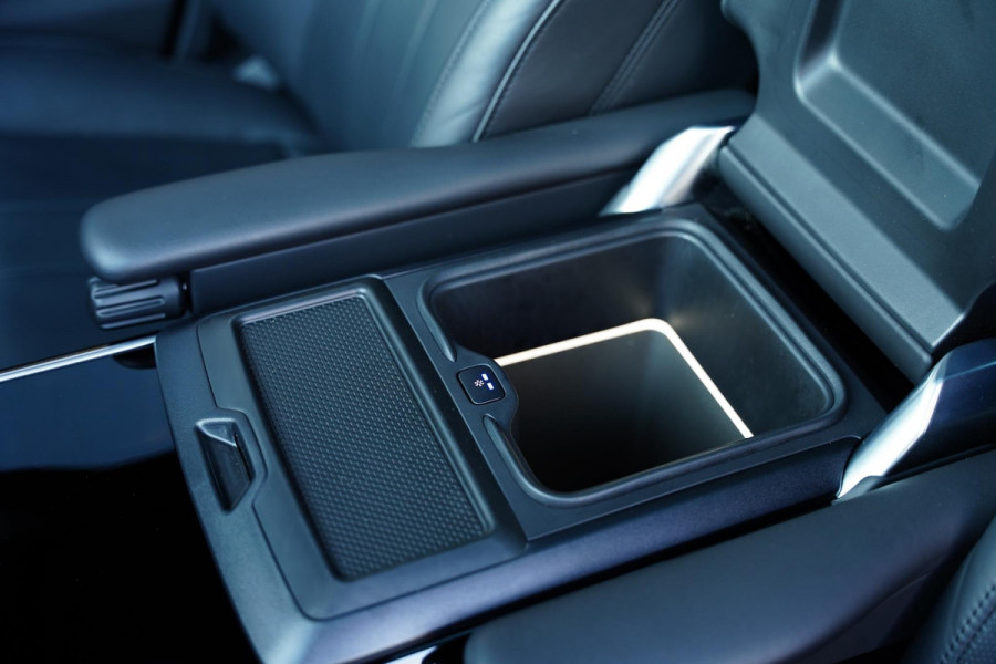 Land Rover Range Rover P 550 E Autobiography