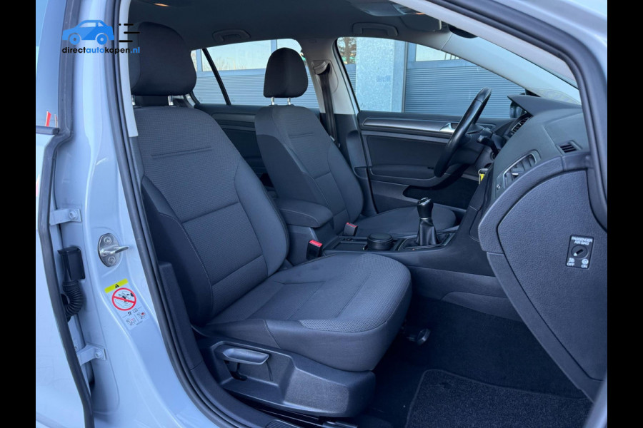 Volkswagen Golf 1.0 TSI Comfortline PDC | Carplay | ACC