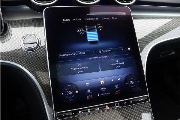 Mercedes-Benz C-Klasse Estate 300 e AMG Line Aut9 | Distronic | Trekhaak | Panoramadak | Verwarmd Stuurwiel | Keyless Go | Surround Camera | High Perf. LED |