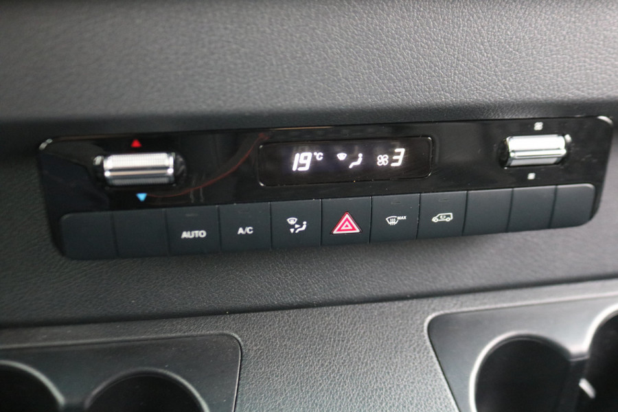 Mercedes-Benz Sprinter 319 CDI L2 H2 Automaat Navigatie Leer 360 Camera 3.5T Trekhaak