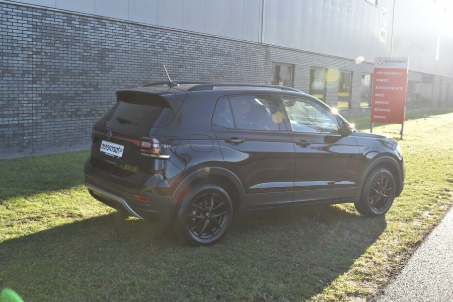 Volkswagen T-Cross 1.0 TSI Black Editie Automaat Navigatie Stoelverwarming