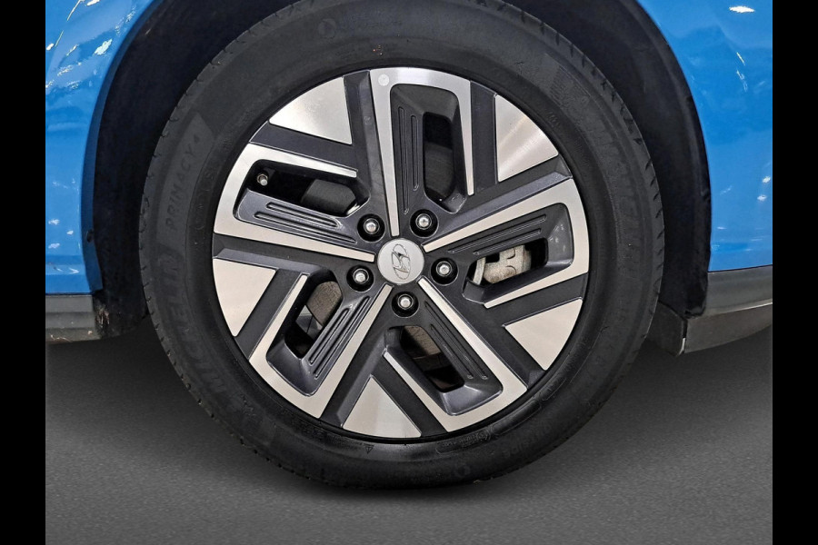 Hyundai Kona EV Comfort 64 kWh Incl. Trekhaak | Achteruitrijcamera | Keyless entry Unieke Kilometerstand