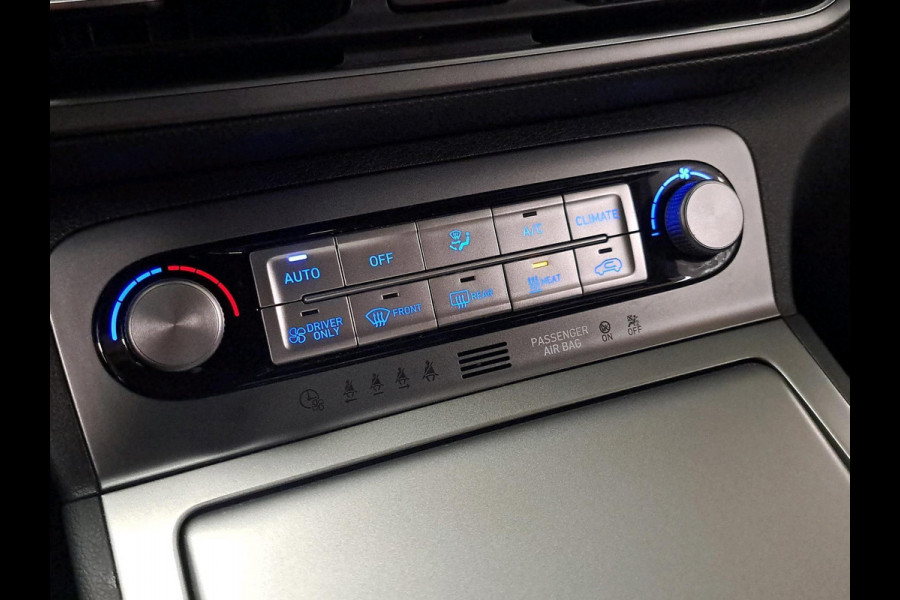 Hyundai Kona EV Comfort 64 kWh Incl. Trekhaak | Achteruitrijcamera | Keyless entry Unieke Kilometerstand