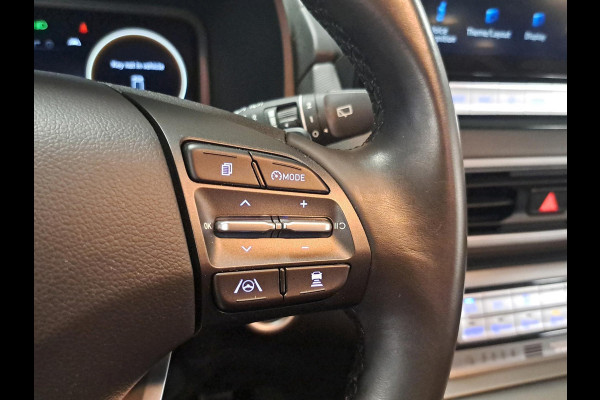 Hyundai Kona EV Comfort 64 kWh Incl. Trekhaak | Achteruitrijcamera | Keyless entry Unieke Kilometerstand