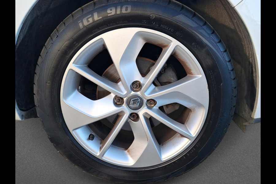 Renault Clio Estate 0.9 TCe Limited Incl. Cruise Control | Navigatie