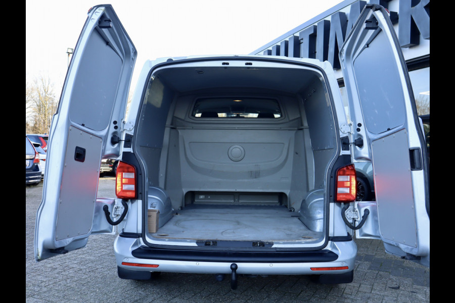 Volkswagen Transporter 2.0 TDI L2H1 DC