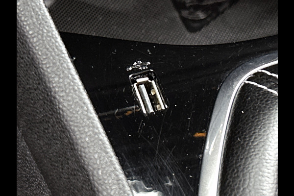 Ford Fiesta 1.0 EcoBoost Titanium Business (B&O SOUND, CAMERA, CARPLAY, 1e EIGENAAR, PARKEERSENSOREN, GOED ONDERHOUDEN))