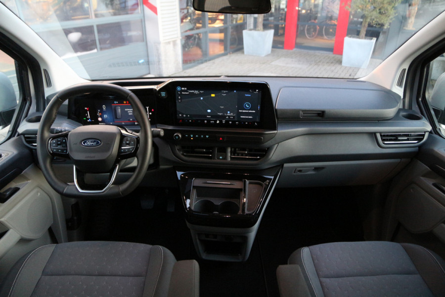 Ford Transit Custom 2.0 TDCI 170 | DC | L2H1 | KAR-edition | Camera | Clima..