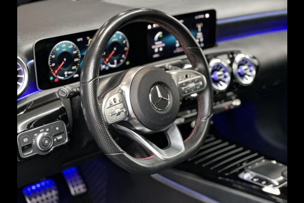 Mercedes-Benz A-Klasse A200 AMG |Sfeerlicht|Panorama|Camera