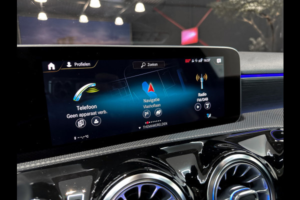 Mercedes-Benz A-Klasse A200 AMG |Sfeerlicht|Panorama|Camera