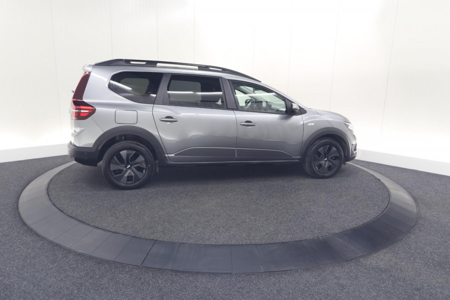 Dacia Jogger TCe 100 ECO-G Expression | 7 Zitplaatsen | Camera | Dodehoekdetectie | Navigatie