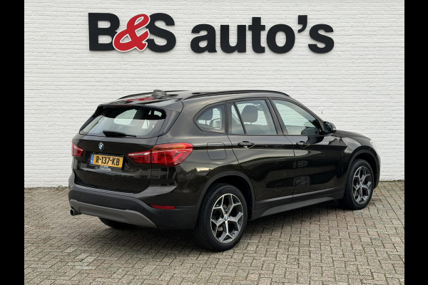 BMW X1 SDrive18i Automaat Clima Cruise Navi Pdc V+A Stoelverwarming Elek. A-klep
