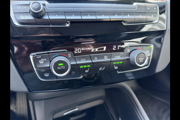 BMW X1 SDrive18i Automaat Clima Cruise Navi Pdc V+A Stoelverwarming Elek. A-klep