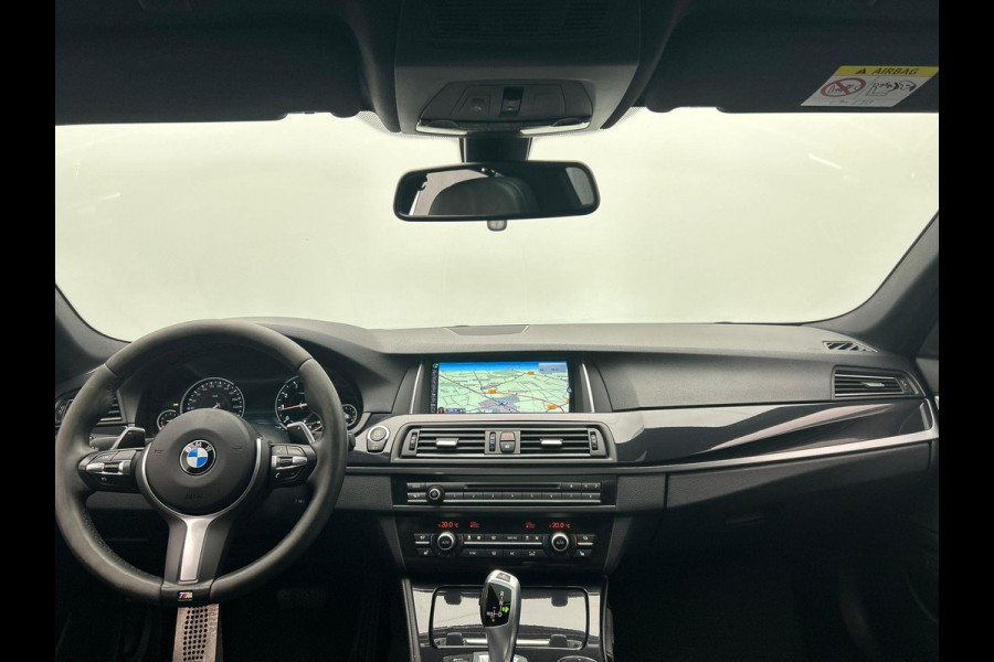 BMW 5 Serie 520i M Sport Edition Origineel NL Pano/dak Leder Stoelverwarming