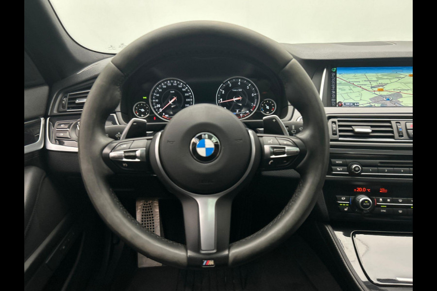BMW 5 Serie 520i M Sport Edition Origineel NL Pano/dak Leder Stoelverwarming