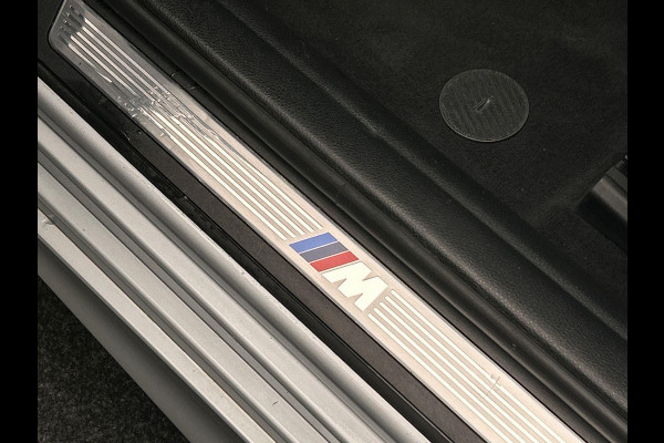 BMW 5 Serie 520i M Sport Edition Origineel NL Pano/dak Leder Stoelverwarming