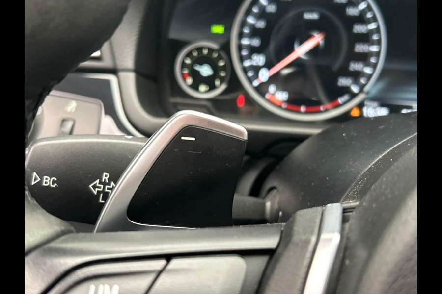 BMW 5 Serie 520i M Sport Edition Origineel NL Pano/dak Leder Stoelverwarming