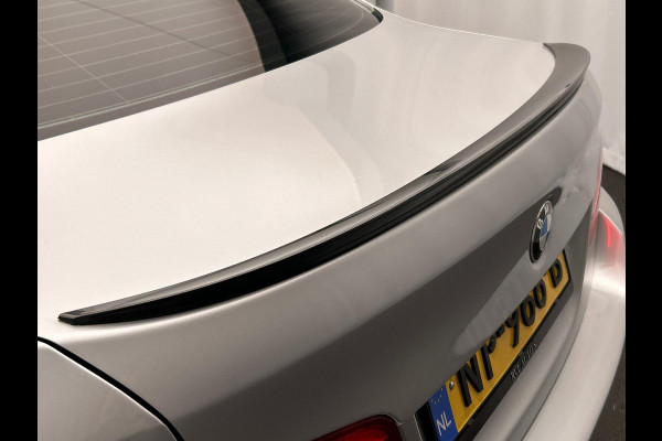 BMW 5 Serie 520i M Sport Edition Origineel NL Pano/dak Leder Stoelverwarming