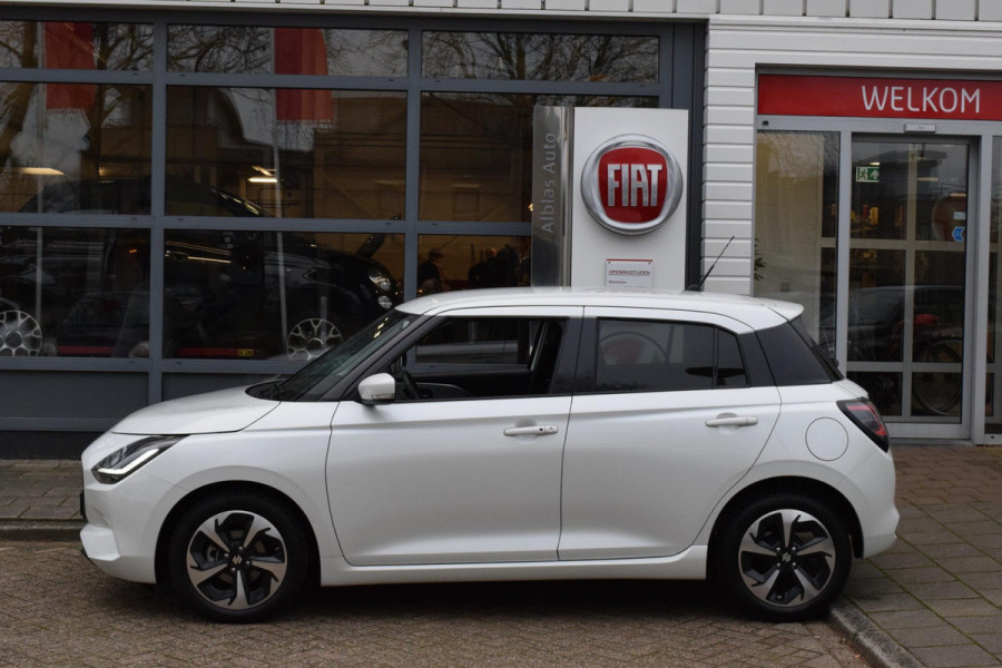 Suzuki Swift 1.2 Style Smart Hybrid|Carplay|Camera