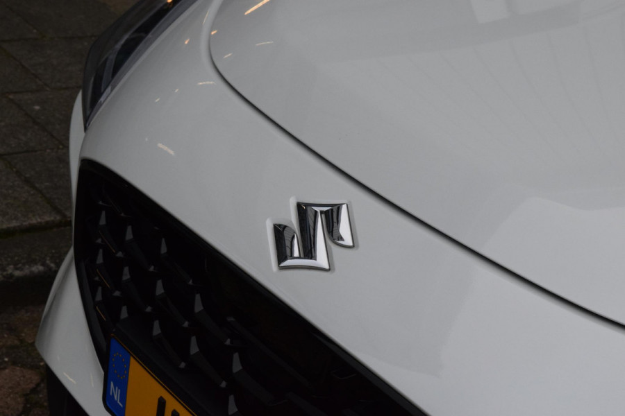 Suzuki Swift 1.2 Style Smart Hybrid|Carplay|Camera