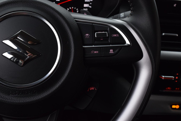 Suzuki Swift 1.2 Style Smart Hybrid|Carplay|Camera