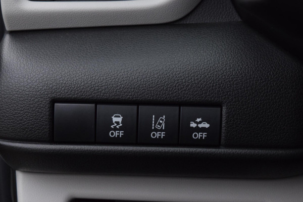 Suzuki Swift 1.2 Style Smart Hybrid|Carplay|Camera