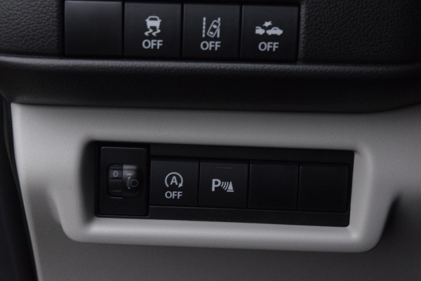 Suzuki Swift 1.2 Style Smart Hybrid|Carplay|Camera