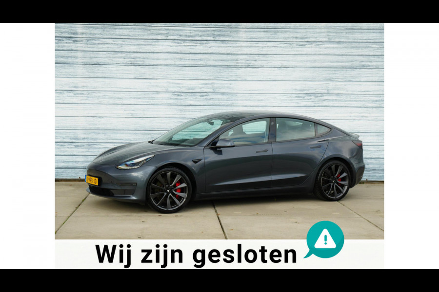 Tesla Model 3 Performance AWD 75 kWh Soh 92.8 % 487Pk 20inch