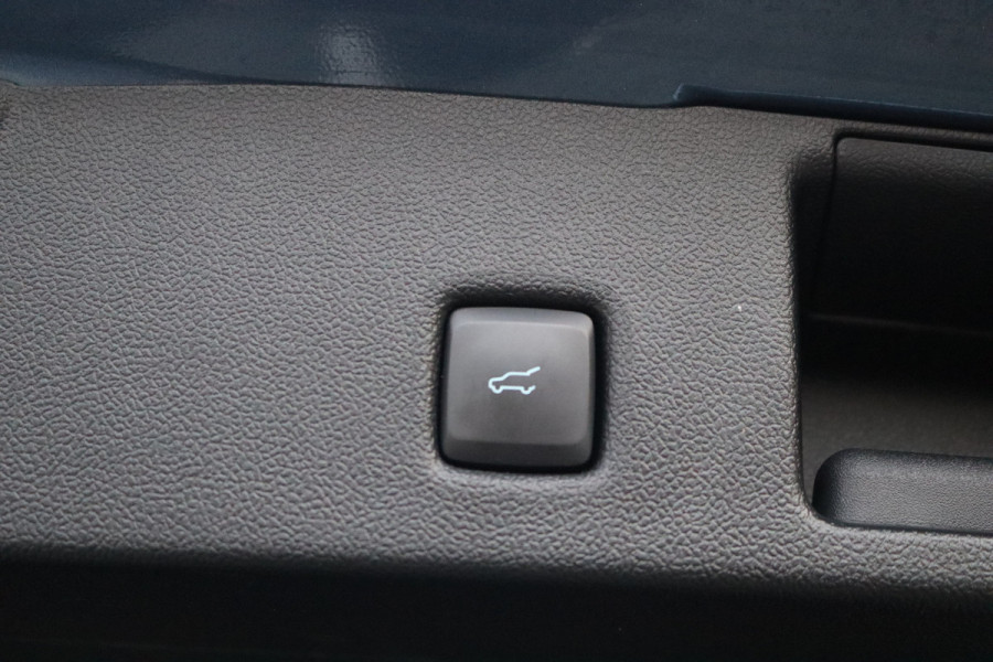 Ford Kuga 2.5 PHEV ST-Line X Elektr.-trekhaak/Pano-dak/Winter-Pack/Adaptive-cruise/Camera