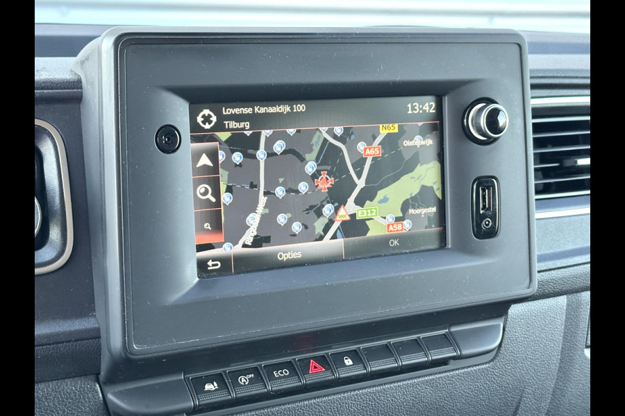 Renault Master T35 2.3 dCi 165 Bakwagen met laadklep