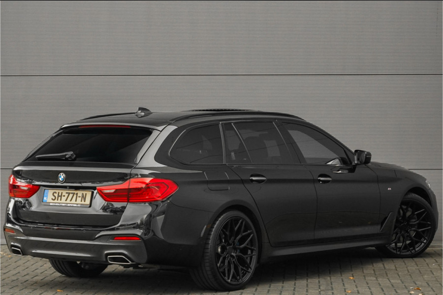 BMW 5 Serie Touring 530i High Ex M-Sport Pano HUD Camera Memory Seats