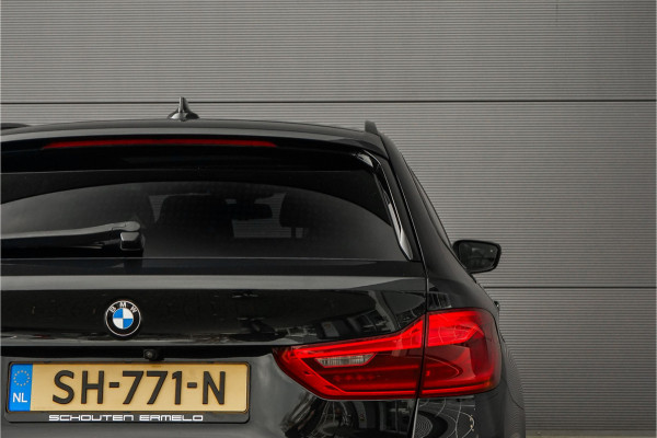 BMW 5 Serie Touring 530i High Ex M-Sport Pano HUD Camera Memory Seats
