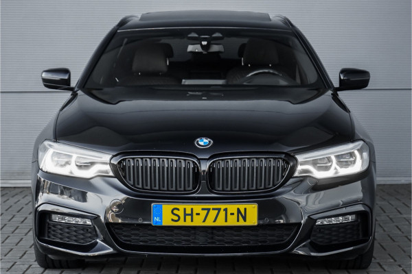 BMW 5 Serie Touring 530i High Ex M-Sport Pano HUD Camera Memory Seats
