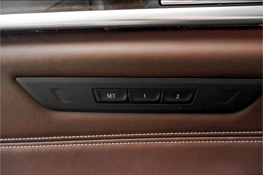 BMW 5 Serie Touring 530i High Ex M-Sport Pano HUD Camera Memory Seats