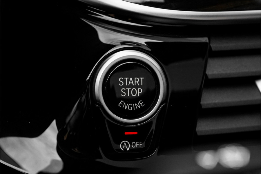 BMW 5 Serie Touring 530i High Ex M-Sport Pano HUD Camera Memory Seats