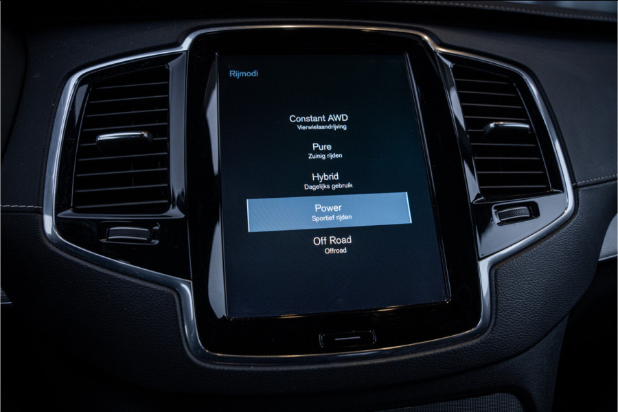 Volvo XC90 2.0 T8 Twin Engine AWD R-Design - Panorama | H&K | Memory | Trekhaak