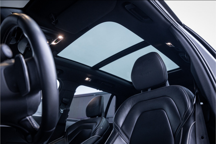 Volvo XC90 2.0 T8 Twin Engine AWD R-Design - Panorama | H&K | Memory | Trekhaak