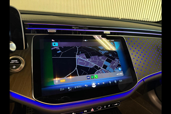 Mercedes-Benz E-Klasse 220D AMG STYLING-PANORAMA-MEMORY-DISTRONIC-360 CAMERA-ZEER COMPL.