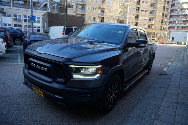 Dodge Ram 1500 5.7 V8 4x4 Crew Cab Rebel Sport Off-Road | Black Line | Luchtvering | Panoramadak | Groot Navi | Apple CarPlay | Keyless | 20inch | Harman Kardon | Full LED | LPG onderbouw | excl BTW