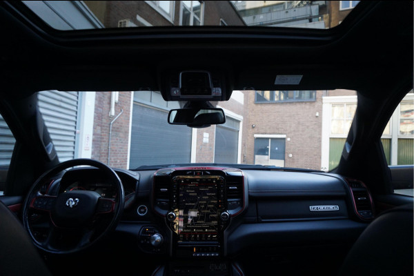 Dodge Ram 1500 5.7 V8 4x4 Crew Cab Rebel Sport Off-Road | Black Line | Luchtvering | Panoramadak | Groot Navi | Apple CarPlay | Keyless | 20inch | Harman Kardon | Full LED | LPG onderbouw | excl BTW