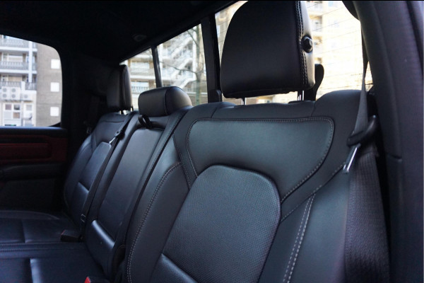 Dodge Ram 1500 5.7 V8 4x4 Crew Cab Rebel Sport Off-Road | Black Line | Luchtvering | Panoramadak | Groot Navi | Apple CarPlay | Keyless | 20inch | Harman Kardon | Full LED | LPG onderbouw | excl BTW