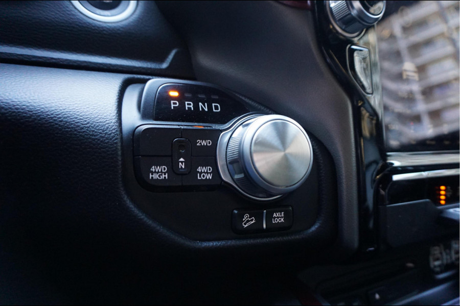 Dodge Ram 1500 5.7 V8 4x4 Crew Cab Rebel Sport Off-Road | Black Line | Luchtvering | Panoramadak | Groot Navi | Apple CarPlay | Keyless | 20inch | Harman Kardon | Full LED | LPG onderbouw | excl BTW
